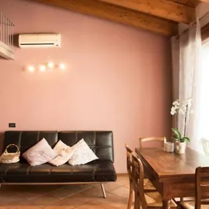  Appartamento Les Maisons Des Fleurs Italia