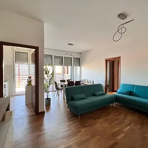  Appartamento De Luxe Giada Italia